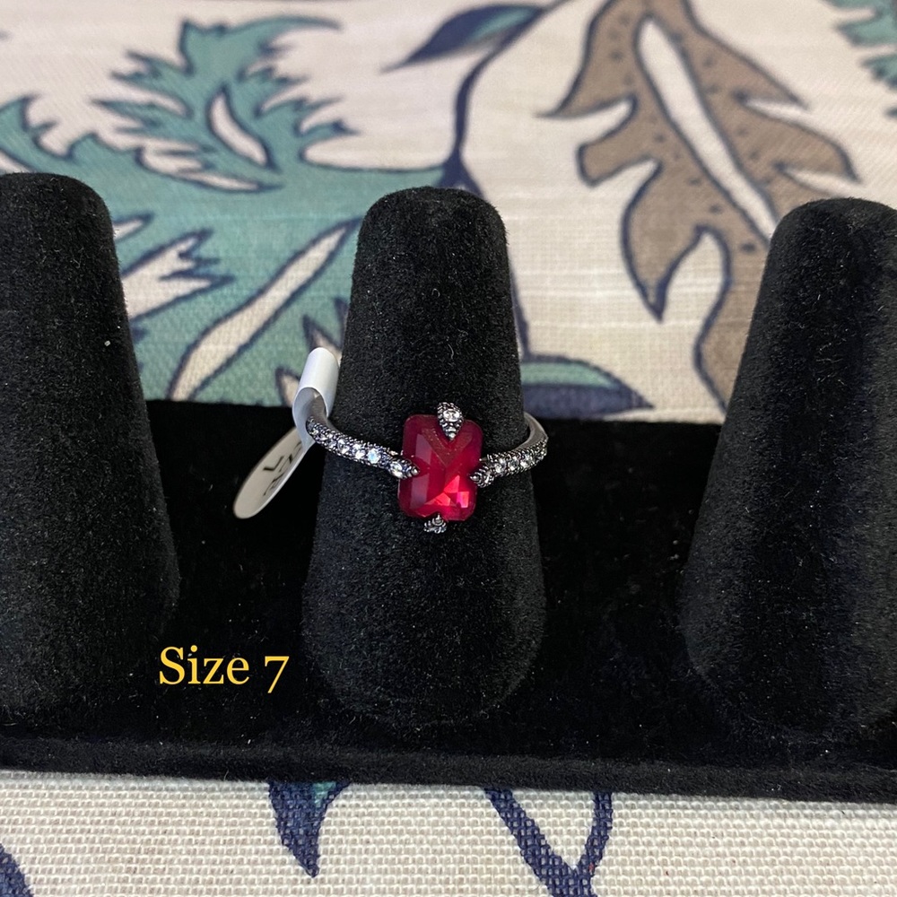 FJ Burning Ember Ring